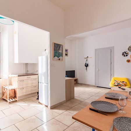 Le Cerisier Des 4 Chemins - Appt 75M² Pour 6 Apartment Carcassone Exterior photo